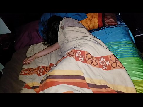 ❤️ Stepson ag bualadh lena leasmháthair óg agus í ina codladh. ️❌  Porn álainn  ag porn % ga.robosexshop.ru%  ☑